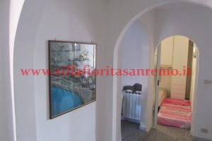 Attic Old Town – V13 – Image 8