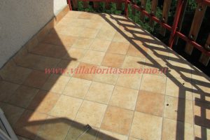 Bajardo Central Flat – V78 – Image 5