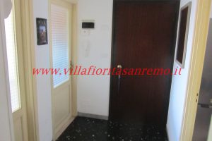 Baragallo Apartment – V422 – Image 15
