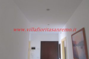 Baragallo Apartment – V422 – Image 17