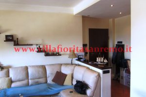 Central Panoramic Flat – V25 – Image 2