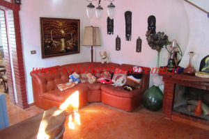 City Cottage – V427 – Image 3