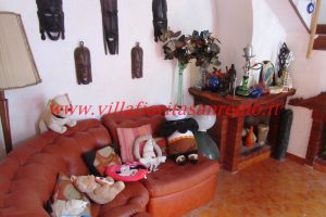 City Cottage – V427 – Image 4