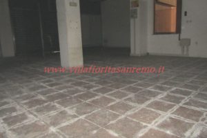 Commercial In – V18 – Image 2