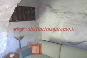 Country Cottage – V55 – Image 13