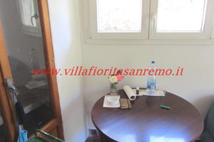 Country Cottage – V55 – Image 23