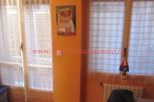 English Street Two Room – Image 18