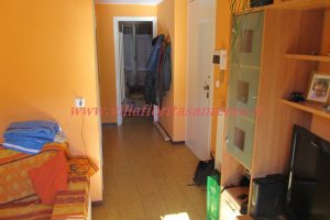 English Street Two Room – Image 8