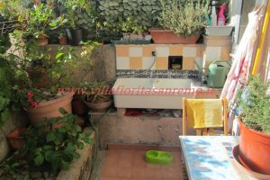 English Street Two Room – Image 9
