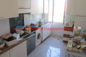 Four Rooms Apartment – V296 – Image 9
