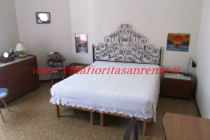 Four Rooms Apartment – V418 – Image 12