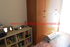 Four Rooms Apartment – V418 – Image 33