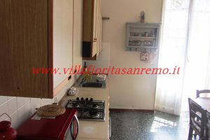 Four Rooms Apartment – V418 – Image 36