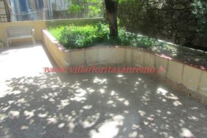 Ligurian House Terrace garden – V125 – Image 1