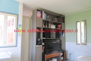 Sunny Cottage – V401 – Image 28