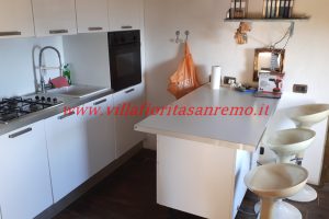 Sunny House – V203 – Image 11
