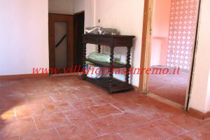 Sunny Terrace – V74 – Image 30