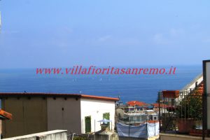 Sunny Terrace – V74 – Image 31