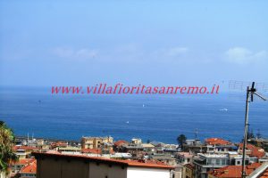 Sunny Terrace – V74 – Image 37