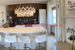 Terrace Penthouse – V425 – Image 3